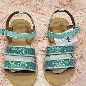 Oshkosh B'gosh sandals with velcro closure